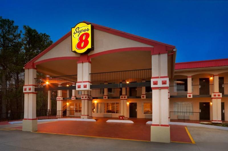 Отель Super 8 By Wyndham Роузберг Экстерьер фото